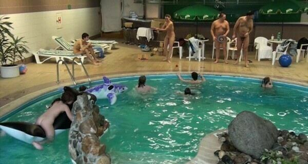 屋内イルカに乗ってフルHDビデオ