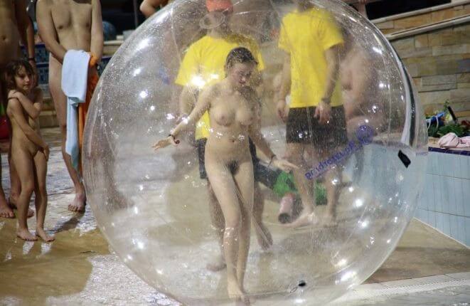 プールの写真での休日